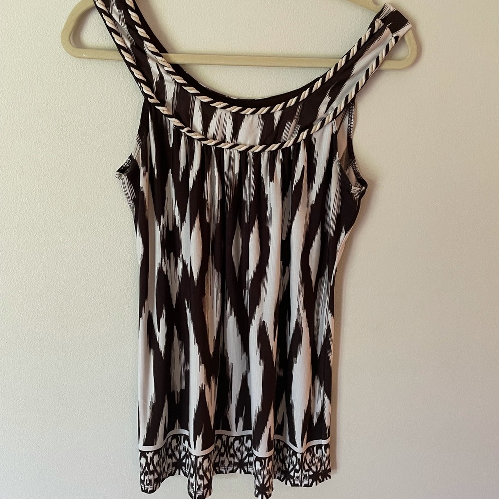 Brown and light beige sleeveless top